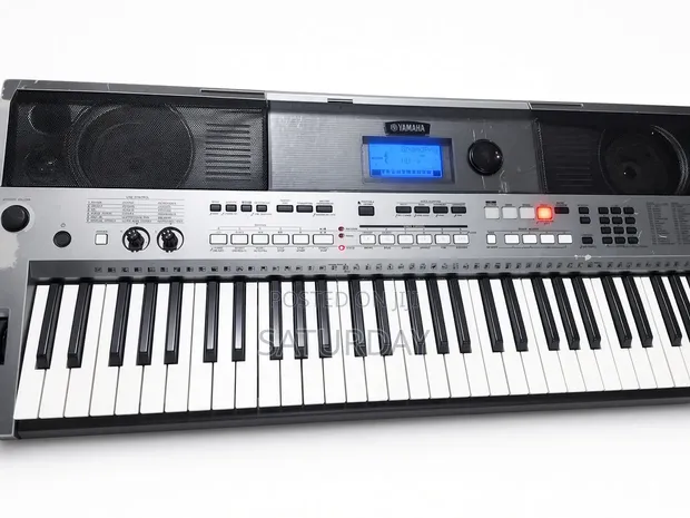 Yamaha PSR-E443 Electronic Keyboard - 1