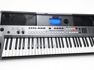 Yamaha PSR-E443 Keyboard