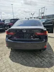 Lexus IS 2015 Black - 4