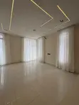 5-Bedroom Duplex with Penthouse, Cinema & Pool in Chevron - 5