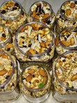 Mai Sayar da Granola Mai Gina Jiki a Gudu Abuja - 2