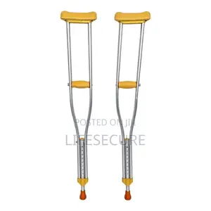 Adjustable Underarm Crutches for Fracture Recovery