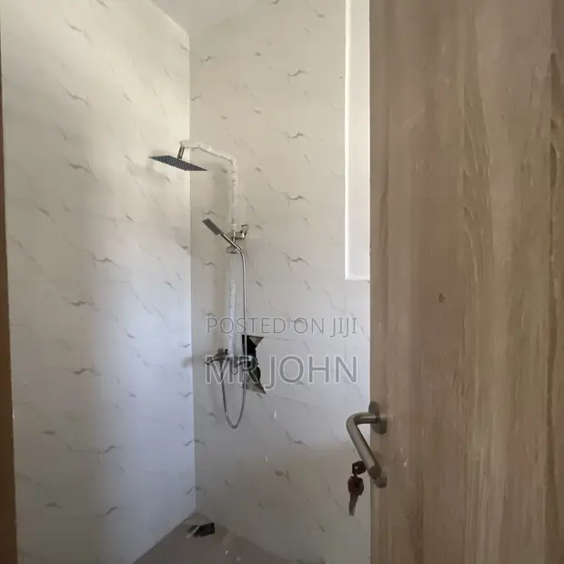 2 Bedroom Apartment for Rent in Secured Estate, Lekki - 1