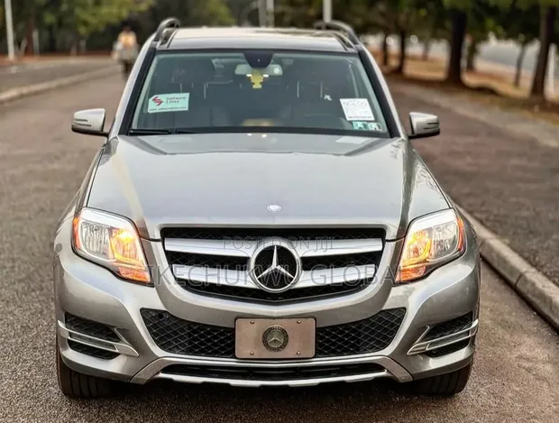 Mercedes-Benz GLK350 Front Bumper (2010-2015) - 1