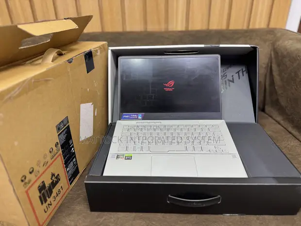 Asus ROG Zephyrus G14 Laptop - Ryzen 7, 16GB RAM, 512GB SSD - 1