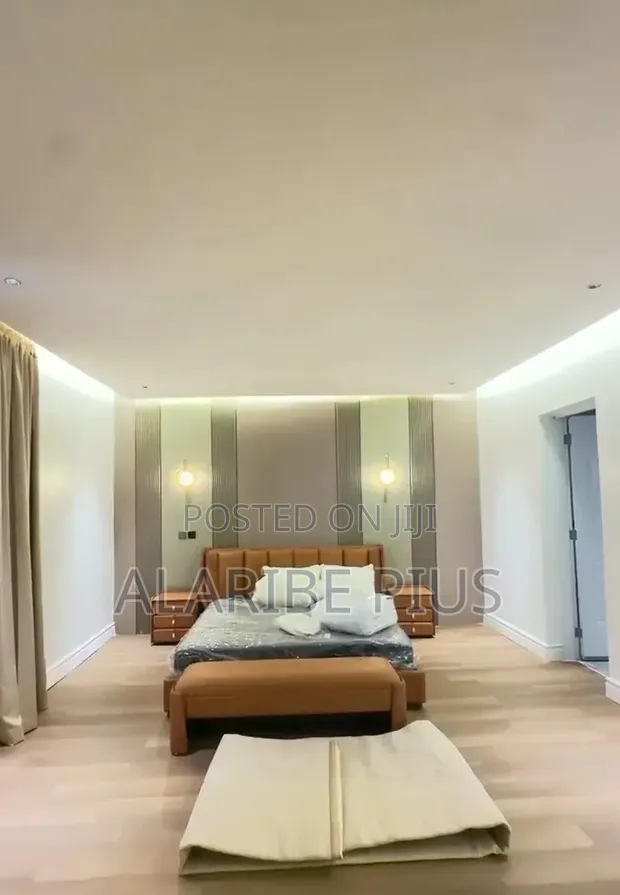 Furnished 3-Bedroom Apartment a ke cikin Estate, Asokoro don Siyarwa - 1