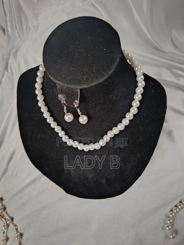 Classic White Pearl Necklace and Earrings Set - 1