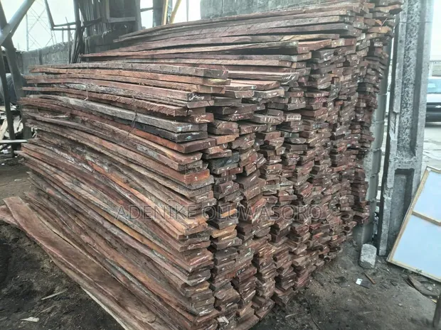 2x6 Itace mai tauri don rufin gida - 1
