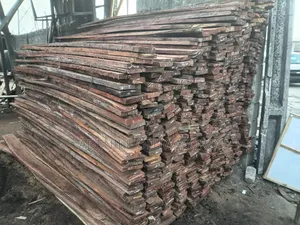 2x6 Itace mai tauri don rufin gida