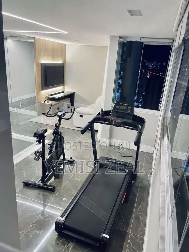 Supermax Pro 2.5HP Treadmill with 15% Incline, Bluetooth & 150KG Spinning Bike - 1