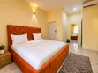 Wurin Zama Mai Kayan Daki 2 Bedroom a Good Land, Uyo don Sawa - 3