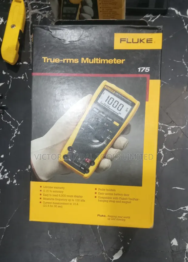 Fluke 175 Digital True RMS Multimeter - 1