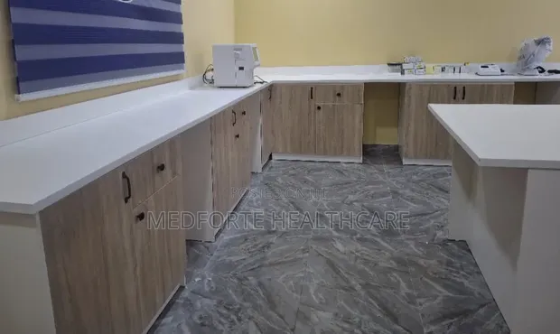 Laboratory Workstation Design and Construction - 1