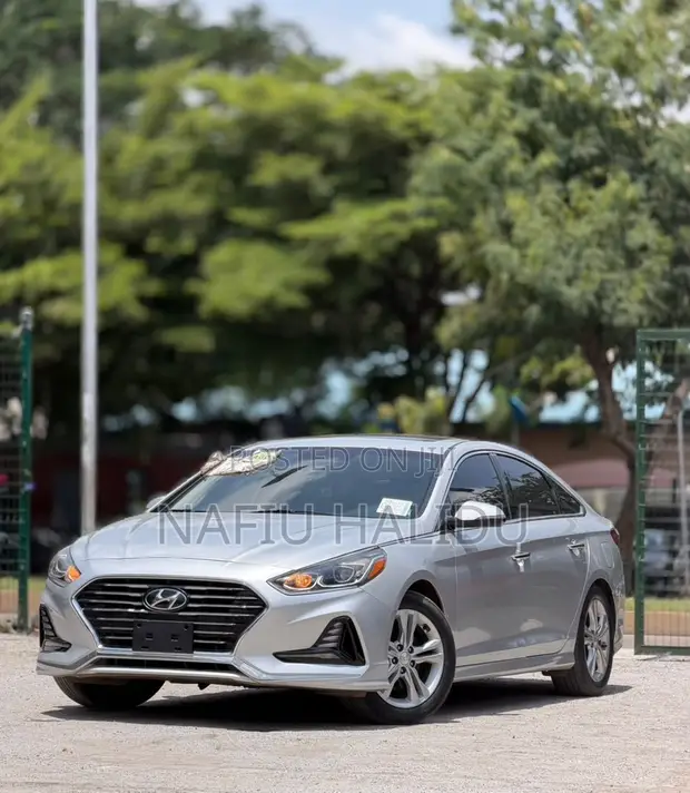 Hyundai Sonata 2018 Silver - Limited Option - 1