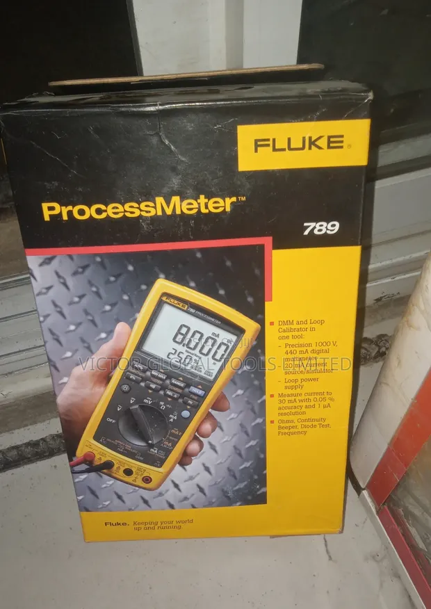 Fluke 789 Process Meter - 1