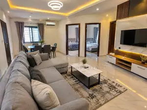 Gidan Kayan Daki 6-Bedroom Don Siyawa a Wuse 2