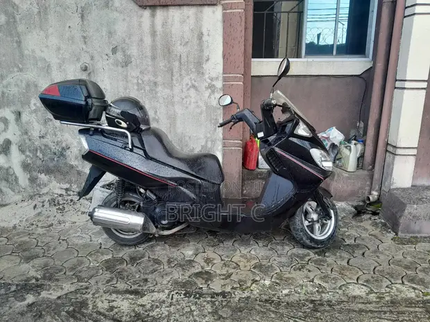 2018 Black Scooter - Foreign Used - 1