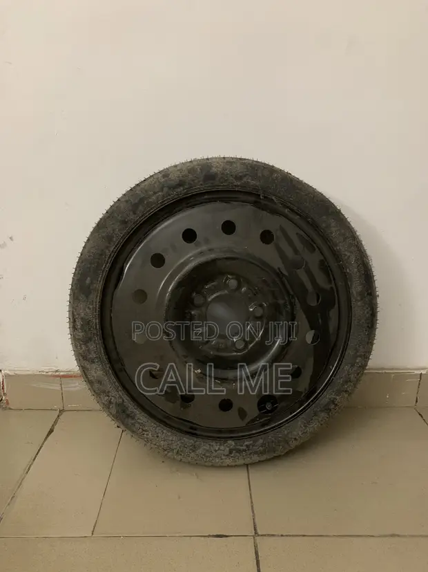 Taya Madadin Tsohuwar Toyota Camry - 1