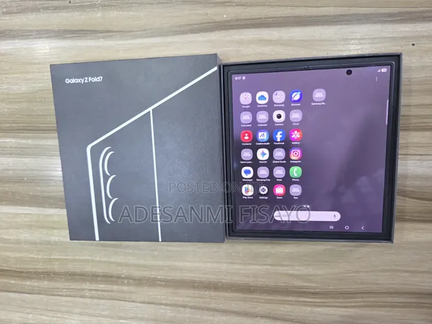 Samsung Galaxy Z Fold7 256GB Black (Used) - 1