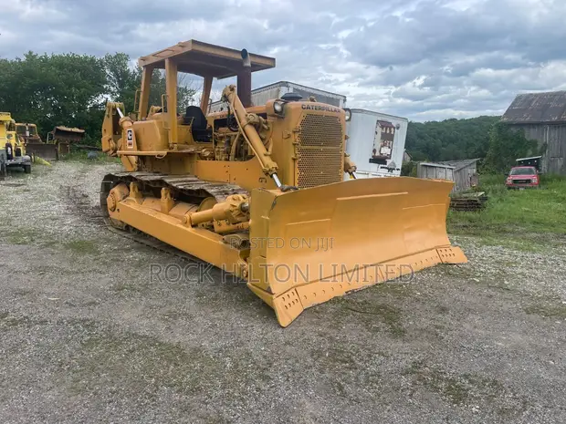 Bulldozer with Ripper for Hire in Lagos - 1