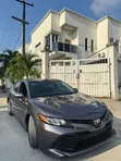 Toyota Camry 2018 Launin]='Gray - 2