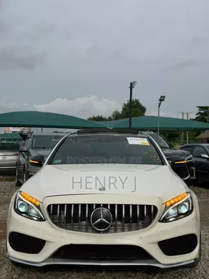 Mercedes-Benz C400 4Matic AWD Sedan 2015 White