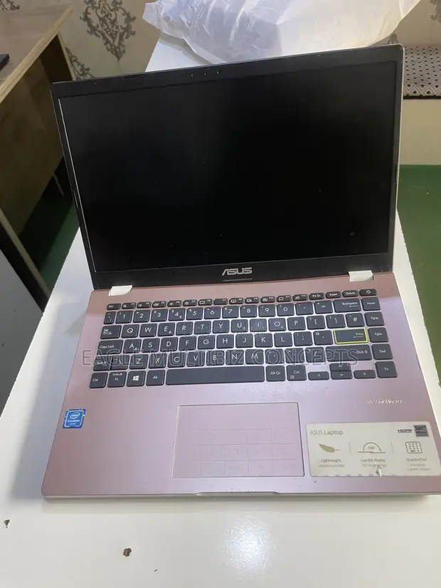 Asus 1015E Laptop 4GB RAM Intel Celeron 60GB SSD - 1
