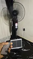 Fan Mai Sake Gina Baturi Tare Da Hasken Rana Da Fitilun LED - 2