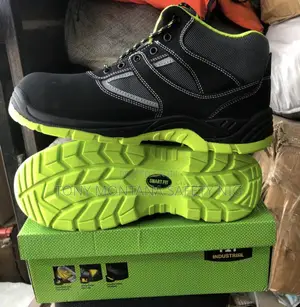 SMART FIT Industrial Safety Boots - Mid Cut