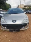 Peugeot 307 1.4 2005 Gold - 1