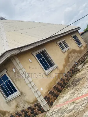 Bungalow mai dakuna 8 a Orire Estate, Ado Ekiti