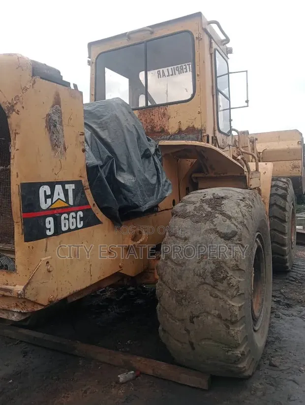 Caterpillar Excavator Kayi - 1