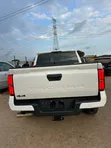 2024 Toyota Tacoma White - 4