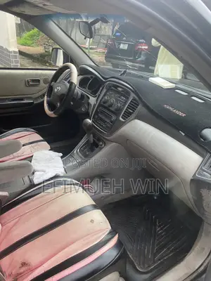 Toyota Highlander Base FWD 2003 Baki