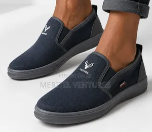 Unisex Kangaroo Sneakers - Grey & Black