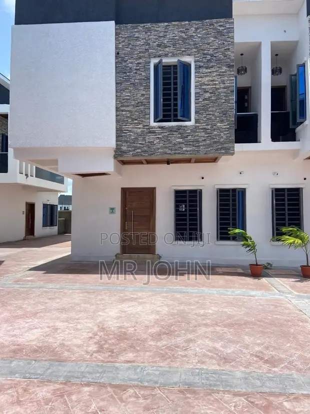 Gidan 4 Bedroom Semi-Detached da BQ don Sawa, Orchid Road, Lekki - 1