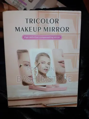 Tricolor LED Makeup Mirror with 3 Folding Panels