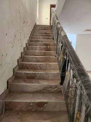 Gidan Bacci 6 da BQ don Siyarwa a Ikeja GRA