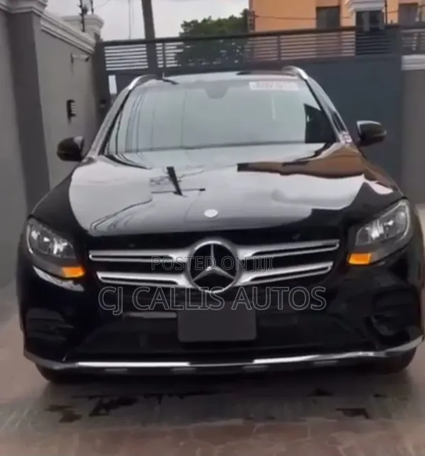 Mercedes-Benz GLC-Class 2017 Black - 1