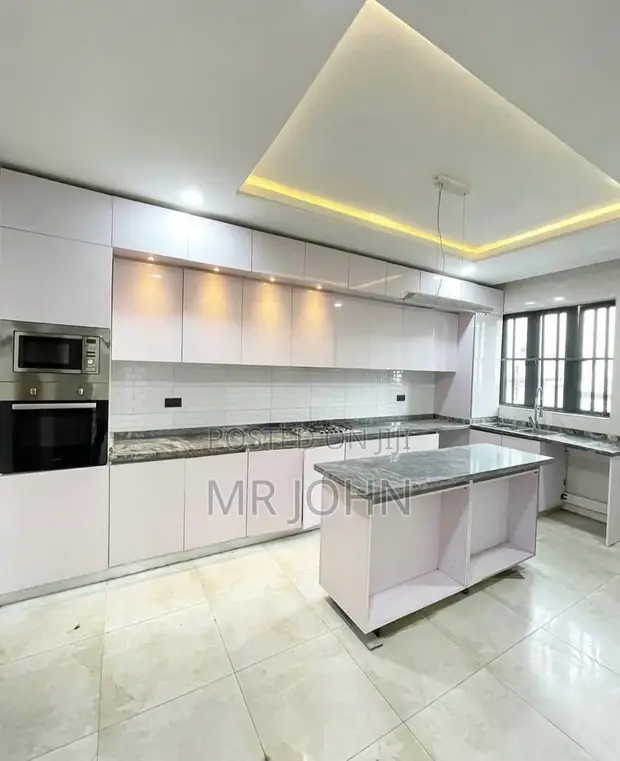 4-Bedroom Duplex for Rent in Lekki Phase 1 - 1