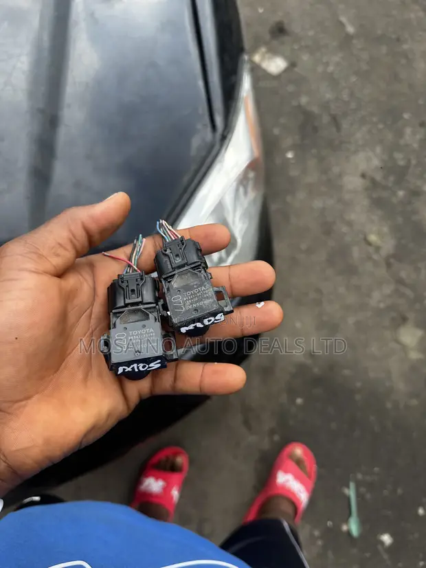 Lexus RX 350 Bumper Sensor (2013-2015) - 1