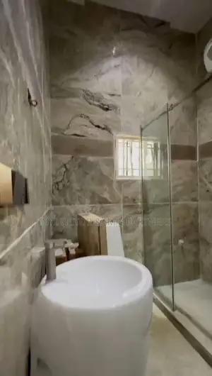 Gidan Gyara 3 Bedroom Mai Cike Da Kayan Aiki Don Siyarwa A Life Camp