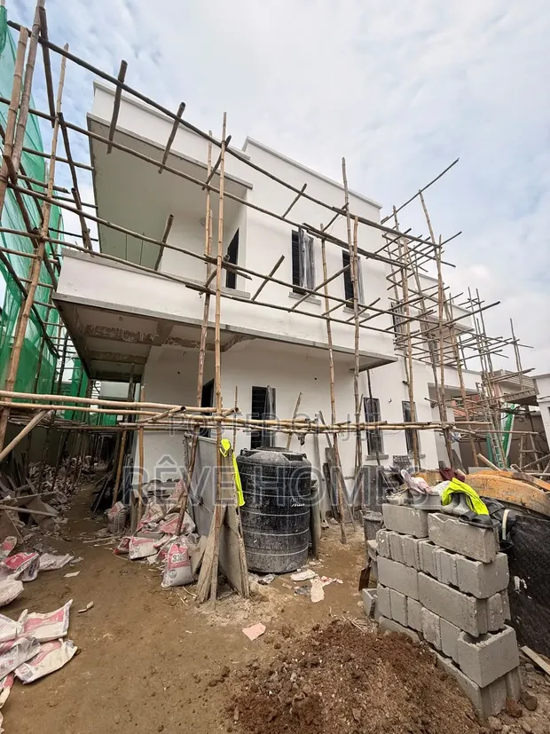 4-Bedroom Semi-Detached Duplex with BQ in Ikeja GRA for Sale - 1