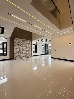 5 Bedroom Duplex for Sale a Sangotedo, Lagos