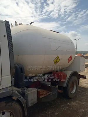 Used Iveco 6-Ton Bobtail Tanker Truck