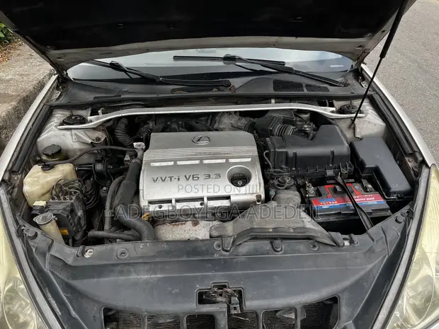 Lexus ES 330 Sedan 2004 Silver - 1