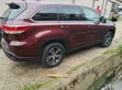 2019 Toyota Highlander Red - 1