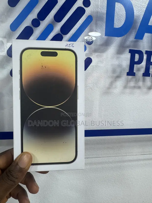 New Apple iPhone 14 Pro 256GB Gold - 1