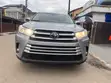 2019 Toyota Highlander XLE Silver - 1