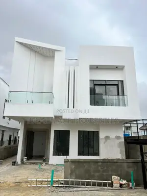 5 Bedroom Duplex for Sale a VGC, Ajah